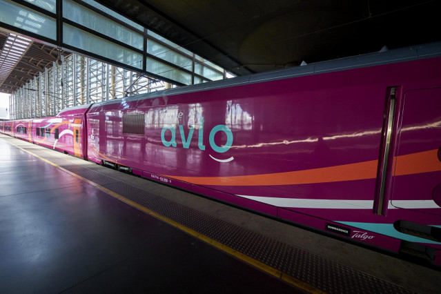 Archivo - Presentación del nuevo servicio ferroviario de Renfe AVLO.