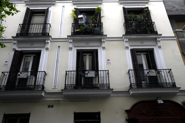 Archivo - Vivienda en venta en una imagen de archivo.