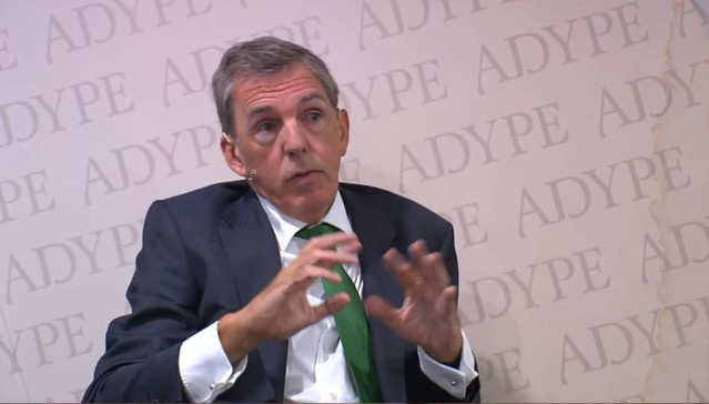 El delegado institucional de Iberdrola en el País Vasco, Asís Canales, durante el acto de ADYPE en Bilbao