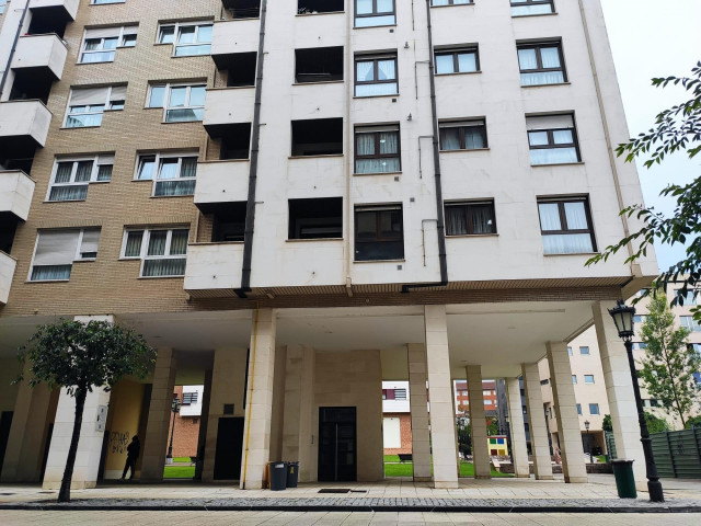 Archivo - Imagen de archivo de viviendas en Oviedo.