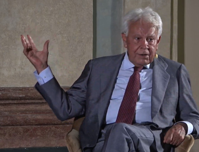 Felipe González, durante su intervención en Cádiz en el ciclo 'Reencuentros' de la Fundación Cajasol.