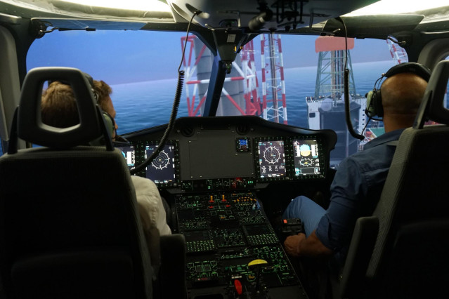 Un simulador de Indra entrenará a los pilotos del H175 del servicio de rescate aéreo (GFS) de Hong Kong