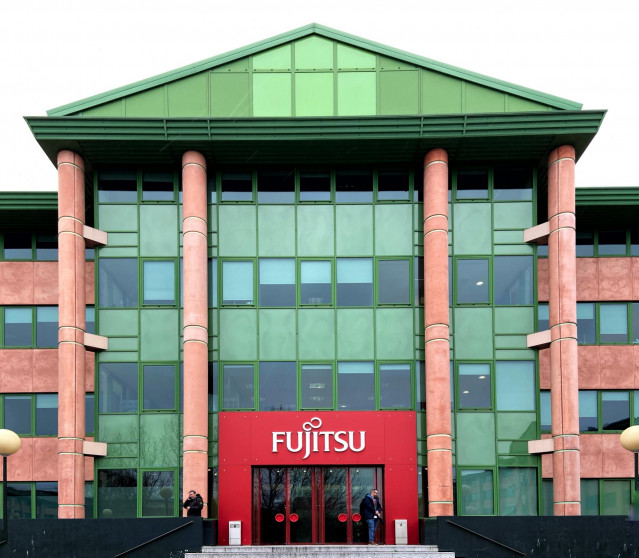 Archivo - Entrada a la sede de Fujitsu España en Pozuelo de Alarcón, compañía japonesa dedicada al sector de las TIC, en Pozuelo de Alarcón/Madrid a 20 de diciembre de 2019.