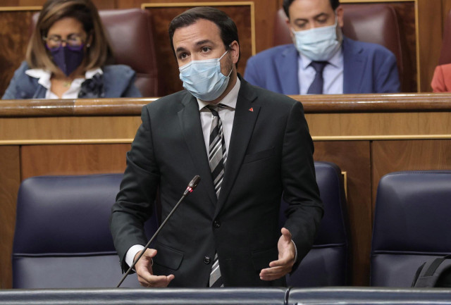 El ministro de Consumo, Alberto Garzón, interviene en una sesión de control al Gobierno en el Congreso