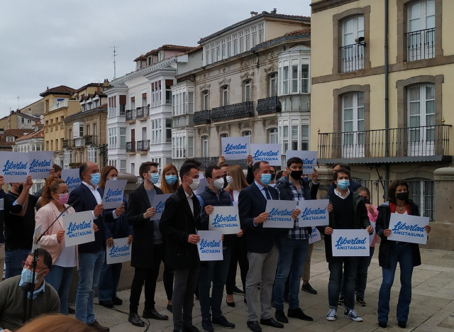 Acto del PP celebrado en Vitoria en demanda de 