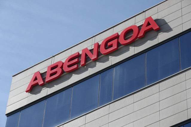 Archivo - Edificio de la empresa Abengoa en la capital, Madrid, (España), foto de archivo