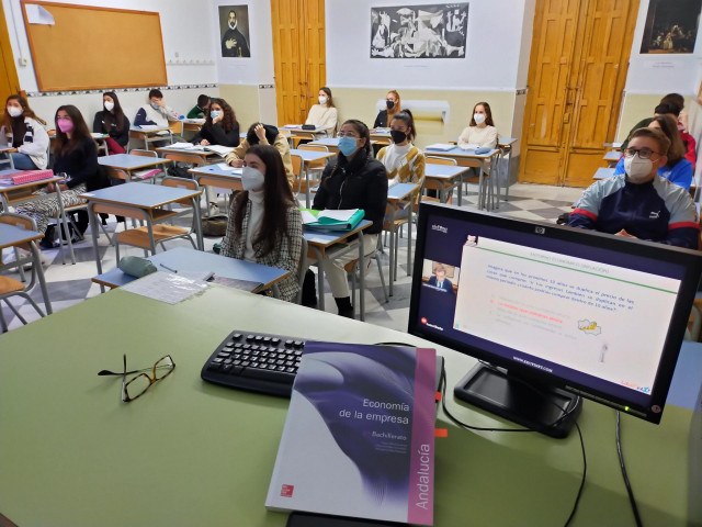 El Proyecto Edufinet de Unicaja incorpora a los niños de Educación Primaria