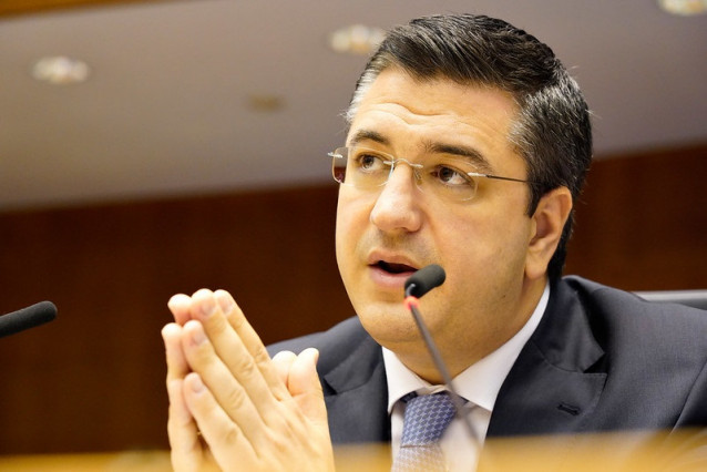 Archivo - El presidente del Comité de las Regiones de la UE, Apostolos Tzitzikostas, durante la 139ª sesión plenaria del Comité Europeo de las Regiones celebrada en Bruselas, (Bélgica), a 30 de junio de 2020.