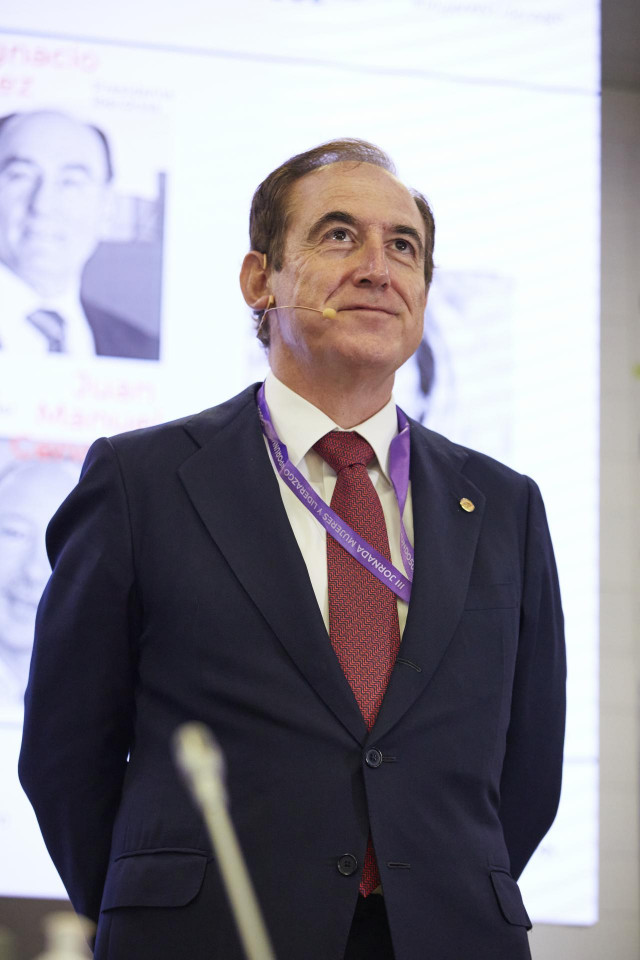 El presidente de Mapfre, Antonio Huertas, en la III Jornada Mujeres y Liderazgo 2021 en los Auditorios de la CEOE, a 27 de septiembre de 2021.