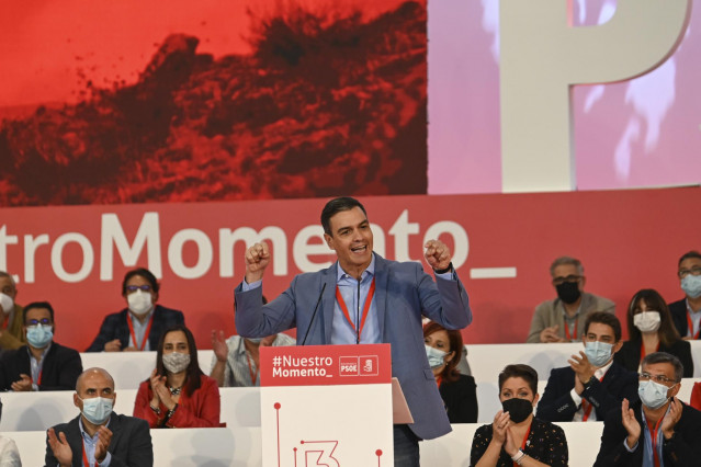 El presidente del Gobierno, Pedro Sánchez, en la clausura del 13 Congreso Regional del PSOE de Extremadura,