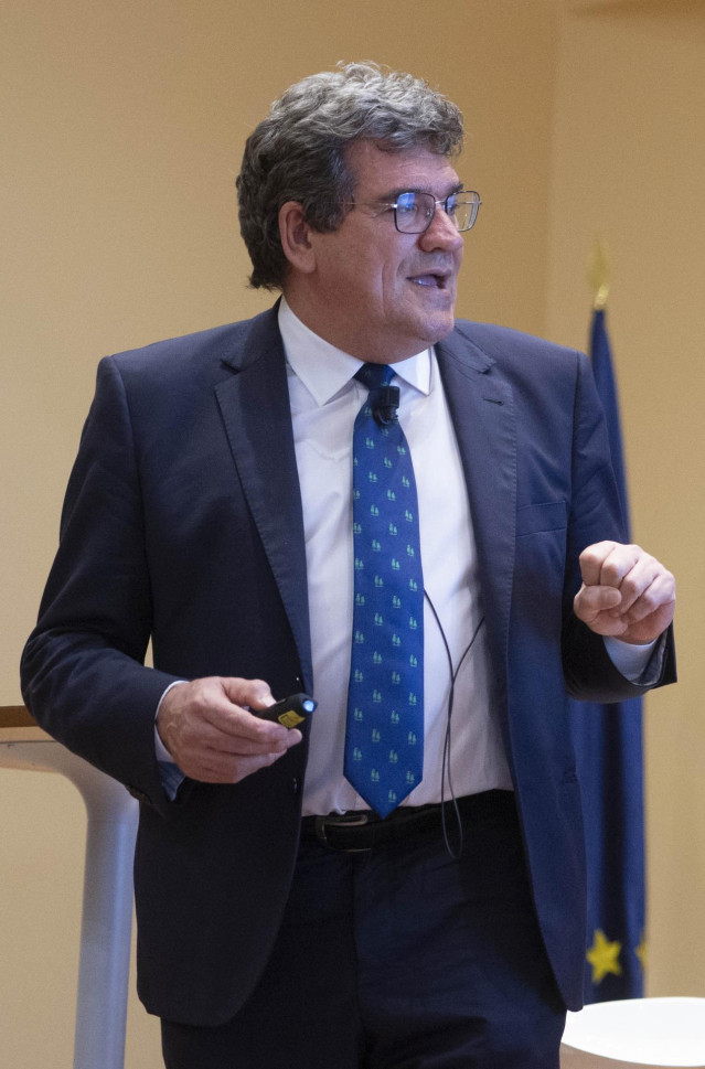 El ministro de Inclusión, Seguridad Social y Migraciones, José Luis Escrivá