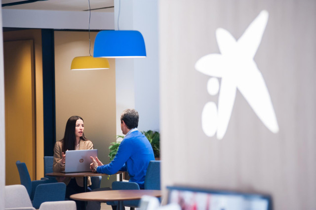 Archivo - Servicio de asesoramiento en CaixaBank