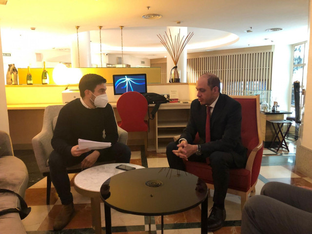 Archivo - Entrevista con el ministro de Producción, Comercio Exterior, Inversiones y Pesca de Ecuador, Julio José Prado