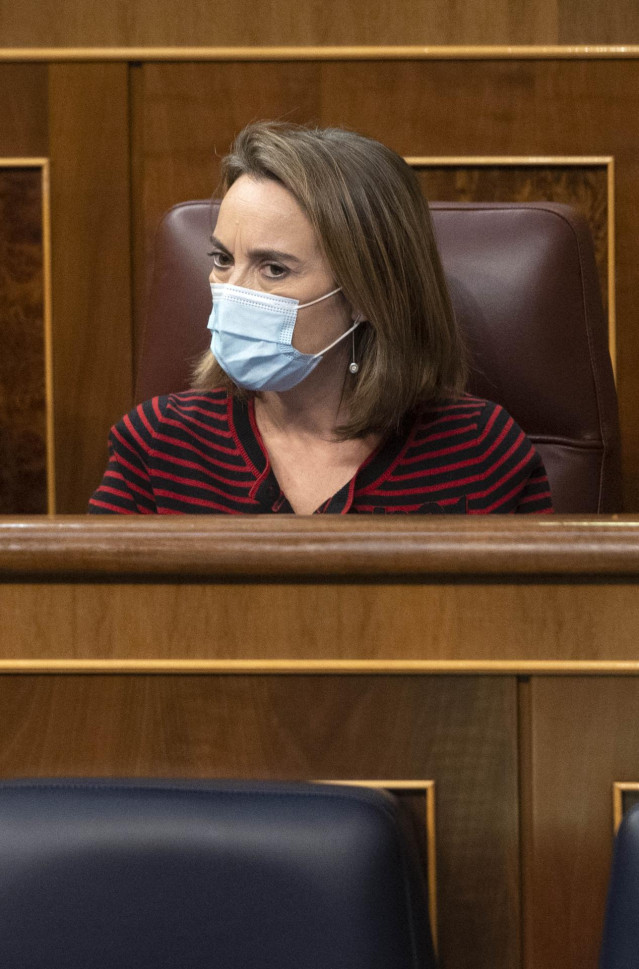 La portavoz parlamentaria del PP, Cuca Gamarra, en una sesión plenaria en el Congreso de los Diputados, a 4 de noviembre de 2021, en Madrid, (España).