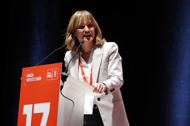 La ministra de Educación y Formación Profesional y vocal en la comisión ejecutiva federal socialista, Pilar Alegría, en la segunda jornada del 17 Congreso del PSOE Aragón.