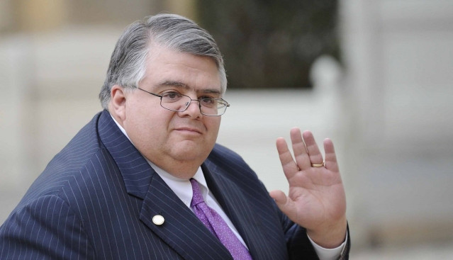 Archivo -    El banco central de México indicó este martes que Agustín Carstens permanecerá como gobernador de la entidad hasta el 30 de noviembre, cinco meses más de lo anunciado originalmente por el funcionario, en momentos en que el país sufre una crec