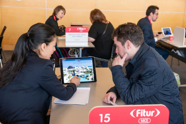 Archivo - Fitur Mice.