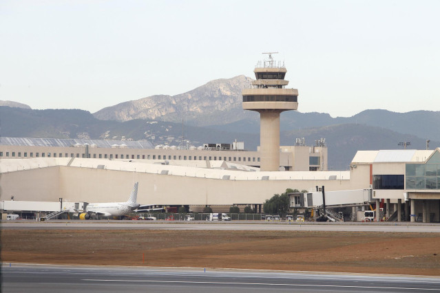 Vista general del aeropuerto de Palma, a 8 de noviembre de 2021, en Palma de Mallorca.