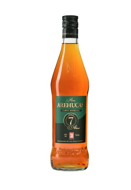 Botella de ron Arehucas