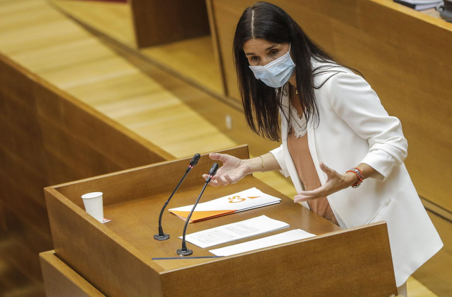 Archivo - La síndica de Ciudadanos (Cs) en Les Corts valencianas, Ruth Merino, interviene en un pleno de las Cortes valencianas en el Palau de las Cortes Valencianas, a 27 de septiembre de 2021