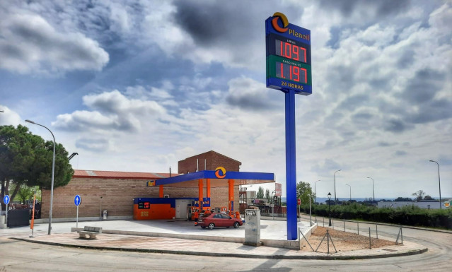 Archivo - Gasolinera de Plenoil