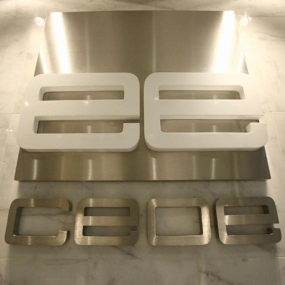Archivo - Logo de la CEOE