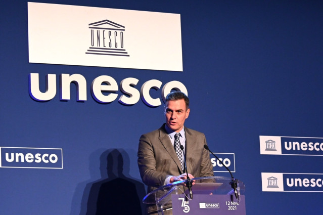El presidente del Gobierno, Pedro Sánchez, ha participado hoy en el Foro por el 75º Aniversario de UNESCO, dentro del marco de la 41ª Sesión de la Conferencia General de la UNESCO en París.