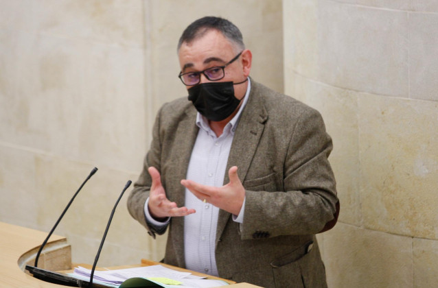 Archivo - El PRC pide hoy en el Senado que la inclusión del lobo en el Lespre quede sin efecto