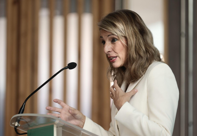 La vicepresidenta segunda, Yolanda Díaz, interviene en  inauguración de las Jornadas sobre Economía Circular , en el Colegio Oficial de Arquitectos de Madrid (COAM), a 15 de noviembre de 2021, en Madrid, (España)
