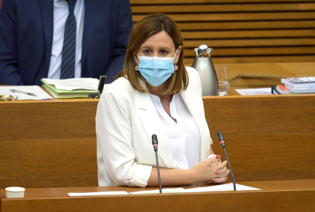 Archivo - La secretaria general del PPCV, presidenta del PP en València y portavoz 'popular' en Les Cortes y el Ayuntamiento de València, María José Catalá, en una imagen reciente.