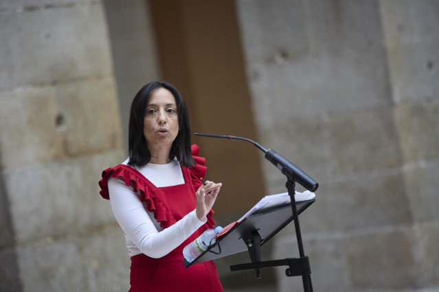 Archivo - La delegada del Gobierno en Madrid, Mercedes González, responde en una rueda de prensa tras su primer encuentro institucional con la presidenta de la Comunidad de Madrid en la Real Casa de Correos, a 5 de octubre de 2021, en Madrid, (España). Es