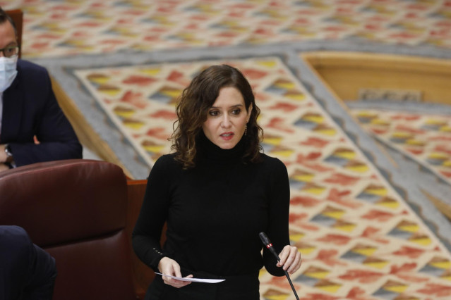 Isabel Díaz Ayuso en el Pleno de la Asamblea