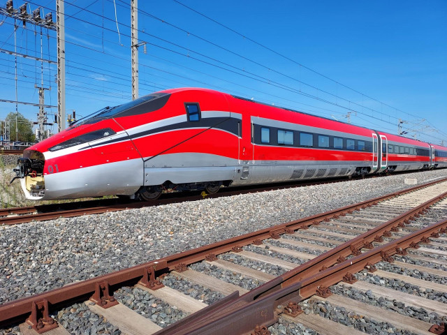 Archivo - Llegada a España del primer tren de Ilsa