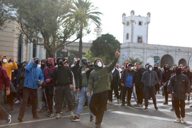 Economía.- La patronal del metal de Cádiz afirma que el 