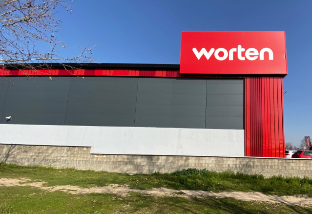 Archivo - Una de las tiendas de la empresa de electrodosmésticos y electrónica Worten, en Madrid (España), a 07 de febrero de 2020.