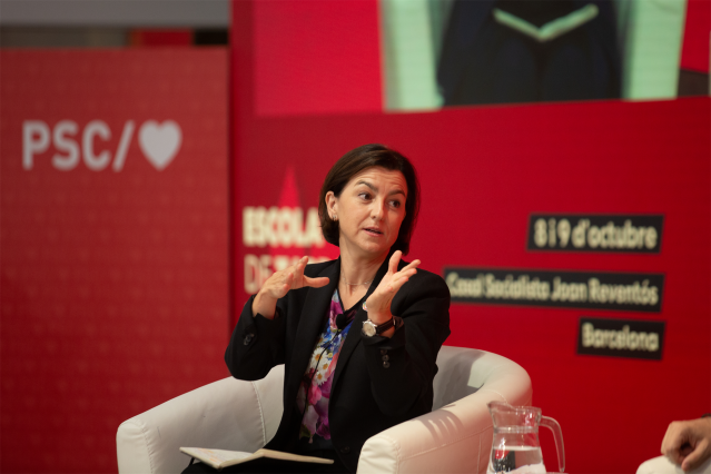 Archivo - La portavoz del PSOE en el Senado y exportavoz del PSC en el Parlament, Eva Granados, interviene en la inauguración de la Escuela de Otoño del PSC, a 8 de octubre de 2021, en Barcelona, Cataluña, (España). La Escuela de Otoño del PSC reúne a los