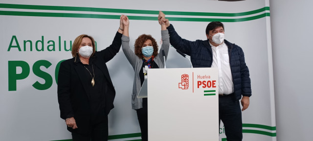 La nueva secretaria general del PSOE de Huelva, María Eugenia Limón, en rueda de prensa tras conocerse los resultados de las primarias del PSOE de Huelva.