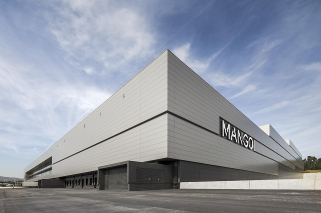 Archivo - Instalaciones de Mango