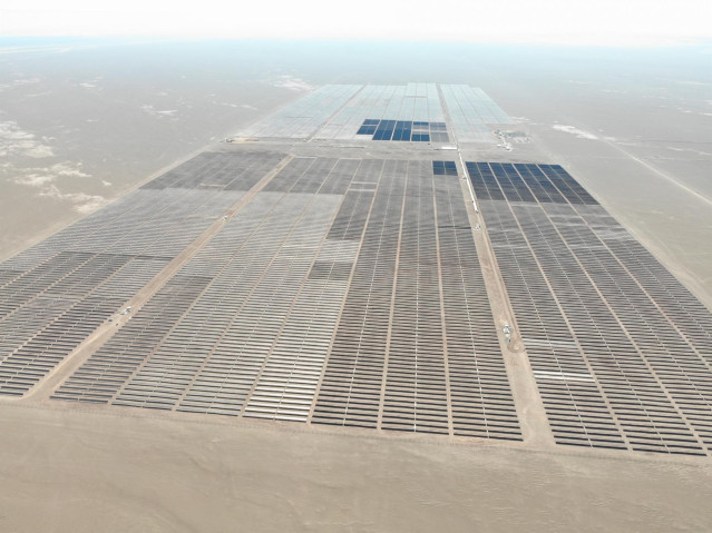 Archivo - Imagen de la planta solar 