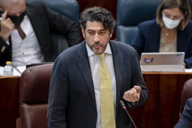 El consejero de Transportes e Infraestructuras de la Comunidad de Madrid, David Pérez.
