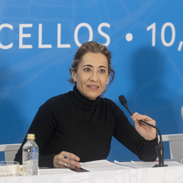 La ministra de Transportes, Movilidad y Agenda Urbana, Raquel Sánchez, durante el acto de firma de los acuerdos del Plan de Vivienda para Áreas de Regeneración y Renovación Urbana y Rural con distintos municipios gallegos, en la Cidade de la Cultura, a 1