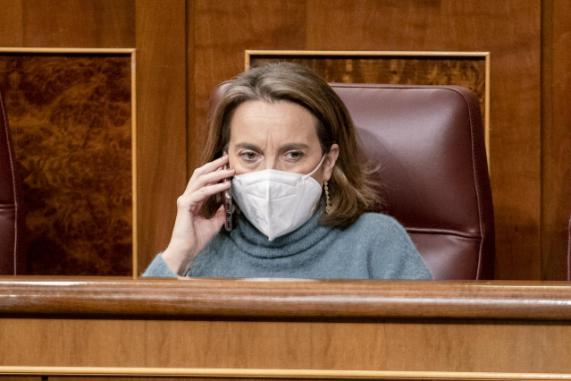 La portavoz del PP en el Congreso, Cuca Gamarra, en una sesión plenaria
