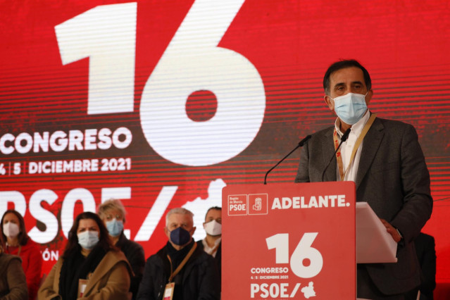 El alcalde José Antonio Serrano abre el 16 Congreso del PSRM