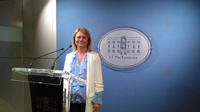 Archivo - La diputada y portavoz adjunta del Grupo Parlamentario Popular, Nuria Riera.