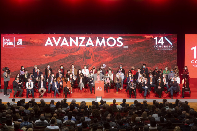 El secretario general del PSOE y presidente del Gobierno, Pedro Sánchez, interviene en la primera jornada del 14º Congreso del PSdeG, en el Palacio de Congresos y Exposiciones de Galicia, a 7 de diciembre de 2021, en Santiago de Compostela, A Coruña, Gali