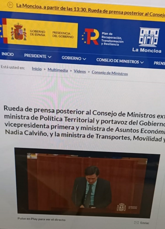 Pantallazo a la web de Moncloa donde, por unos instantes, se ha emitido el Pleno de la Asamblea de Madrid