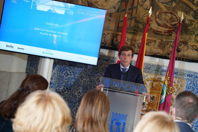 El alcalde de Madrid, José Luis Martínez-Almeida, en la clausura de 'Un año liderando el cambio', foro organizado por Women Leading Tourism