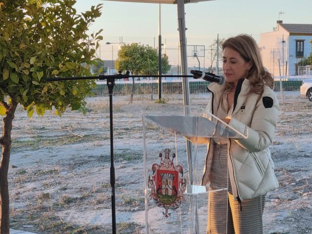 La ministra de Transportes, Movilidad y Agenda Urbana (Mitma), Raquel Sánchez, en un acto en Osuna
