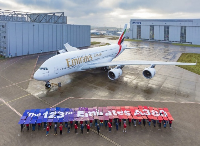 Emirates completa su flota de A380 con el 123º avión, tras el primer pedido de hace 21 años.