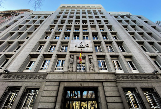 Archivo - Fachada de la sede del ICO (Instituto de Crédito Oficial), en el Paseo del Prado de Madrid (España).